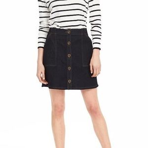 Banana Republic button front jean skirt